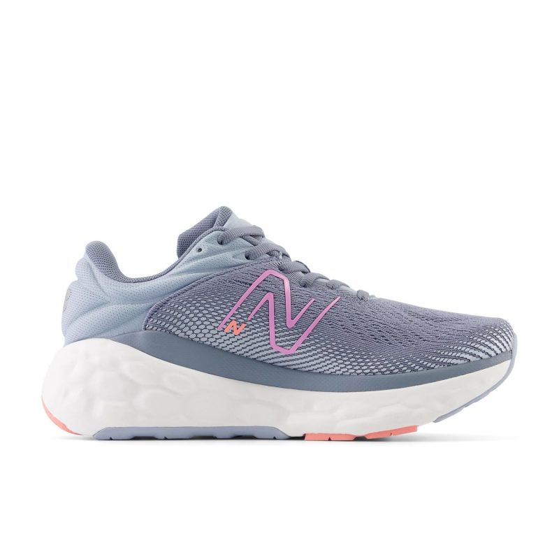 New Balance Women's Fresh Foam 840 in Arctic grey with Raspberry  Women's Footwear